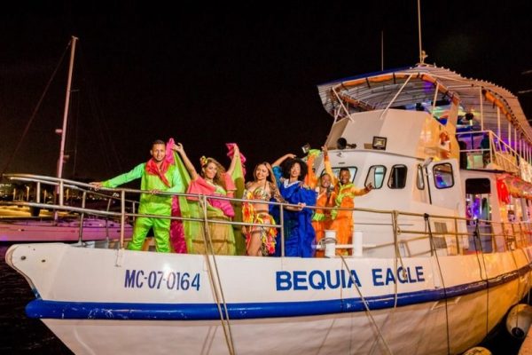 NOCHE BLANCA BEQUIA