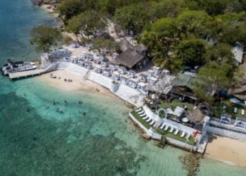 Bora Bora Beach Club Islas del Rosario Cartagena
