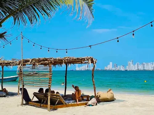 Fenix-beach-tierra-bomba-2
