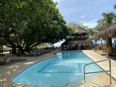 piscina isla del encanto