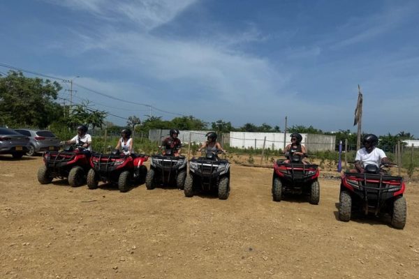 equipo de tours en cuatrimotos cartagena