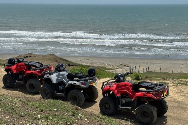 tour en cuatrimotos por la playa